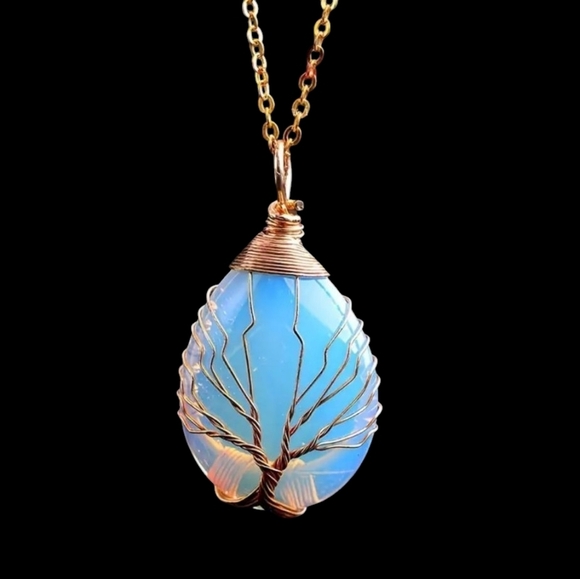 Elegant Blue Teardrop Pendant Necklace Tree Of Life Wire Wrapped - Picture 3 of 4